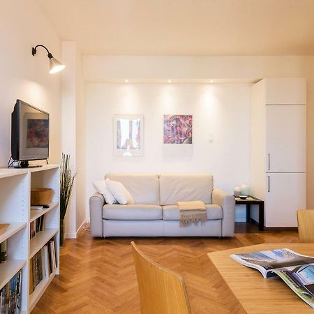 Joivy Homey 1-Bed With View Near Citylife Milan Extérieur photo