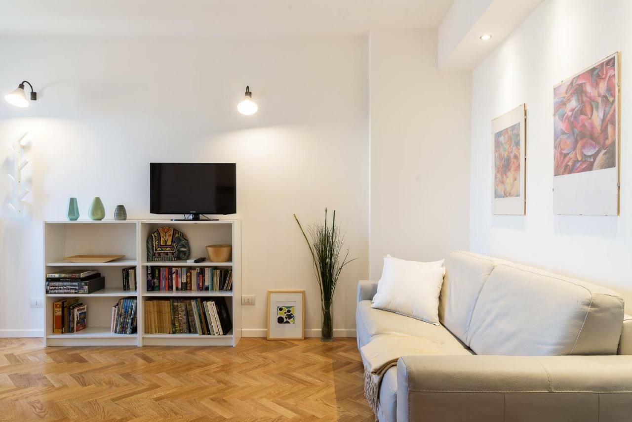 Joivy Homey 1-Bed With View Near Citylife Milan Extérieur photo