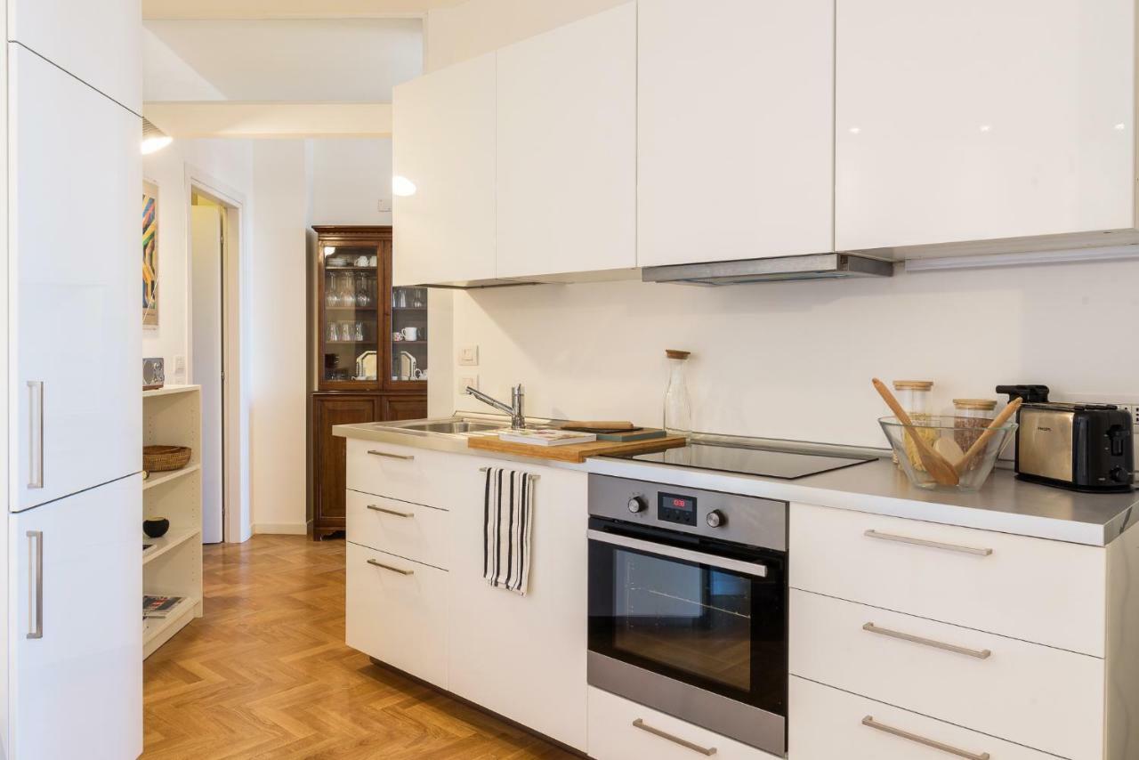 Joivy Homey 1-Bed With View Near Citylife Milan Extérieur photo